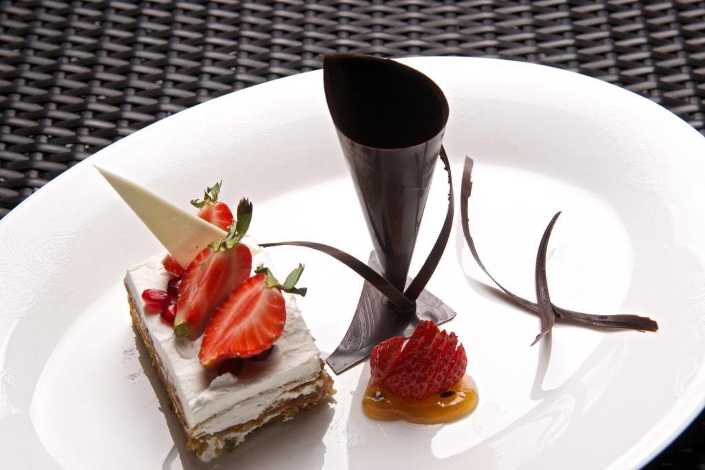 The Royal Riviera Hotel Doha